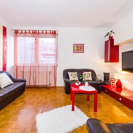 Apartment Petra *