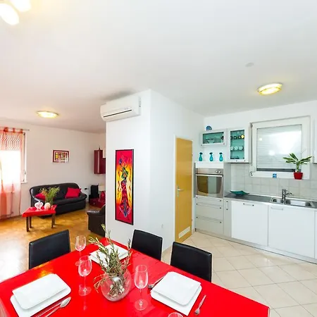 Apartment Petra *